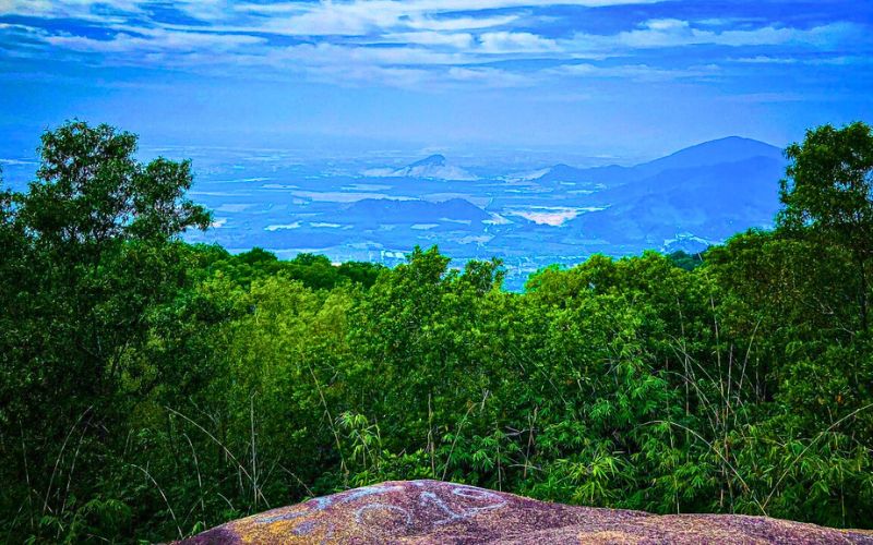 Kinh nghiệm trekking núi Dinh Vũng Tàu từ A đến Z cho newbie Nui Dinh O Dau