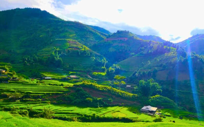 Trekking Tà Chì Nhù - "Nóc nhà" Yên Bái: Kinh nghiệm từ một trekker lão luyện Ta Chi Nhu noc nha Yen Bai