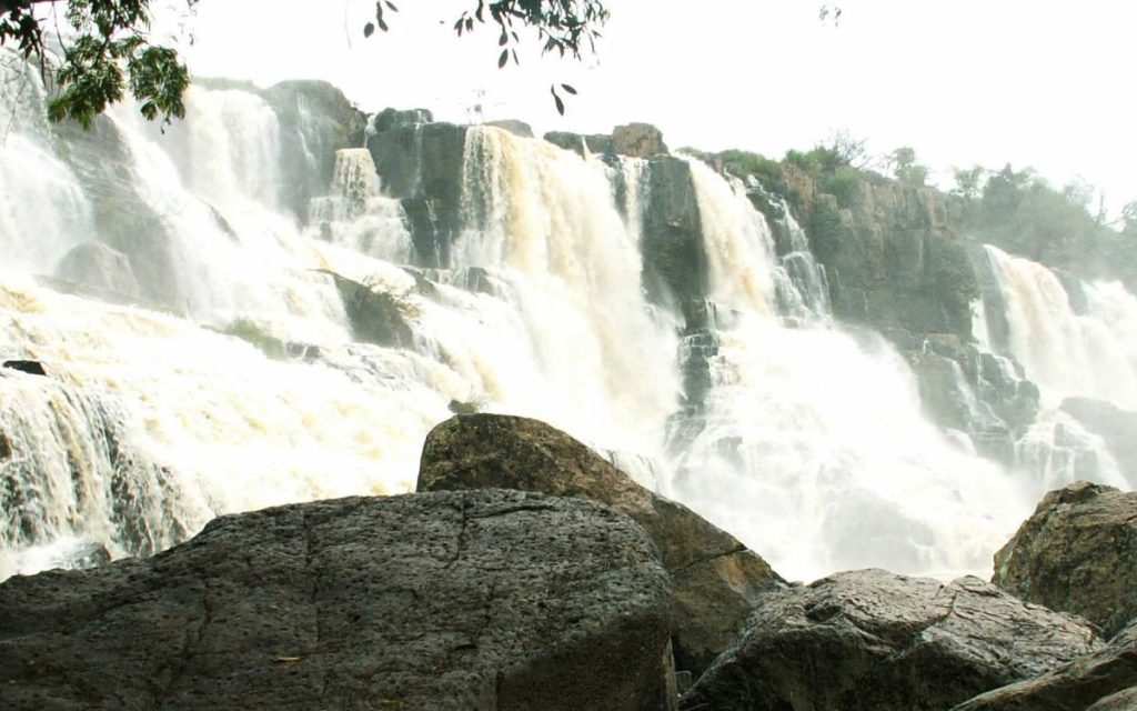 Hướng Dẫn Đường Đi Thác Pongour