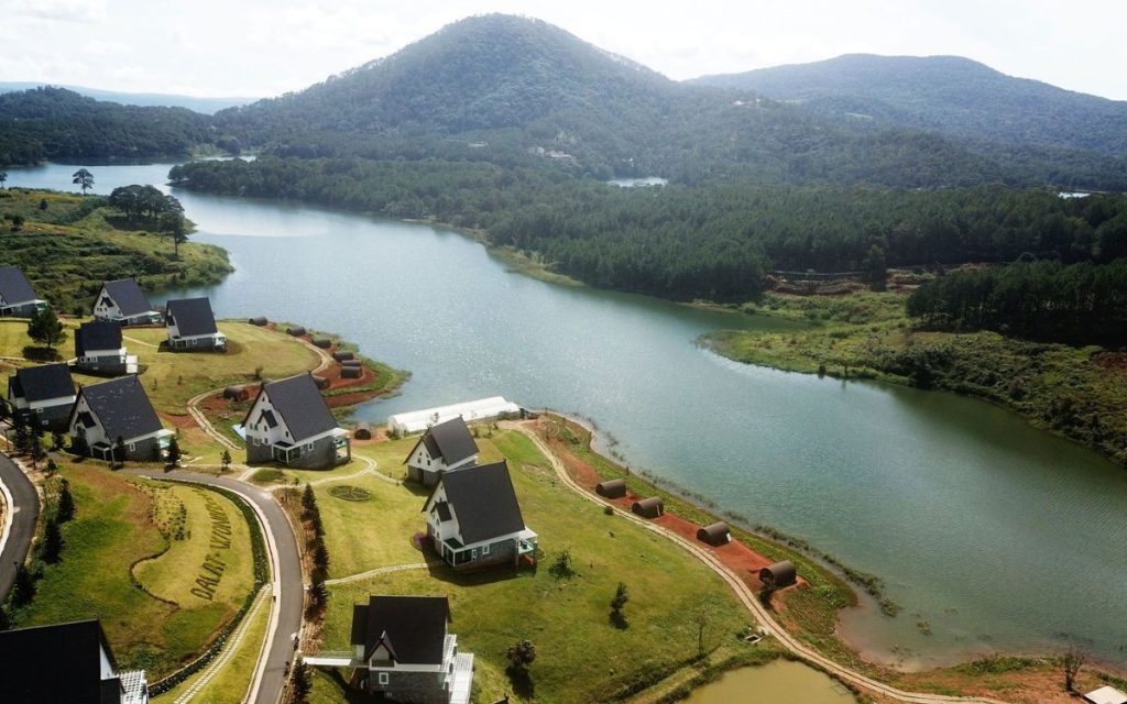 Trekking Hồ Tuyền Lâm Một Mình