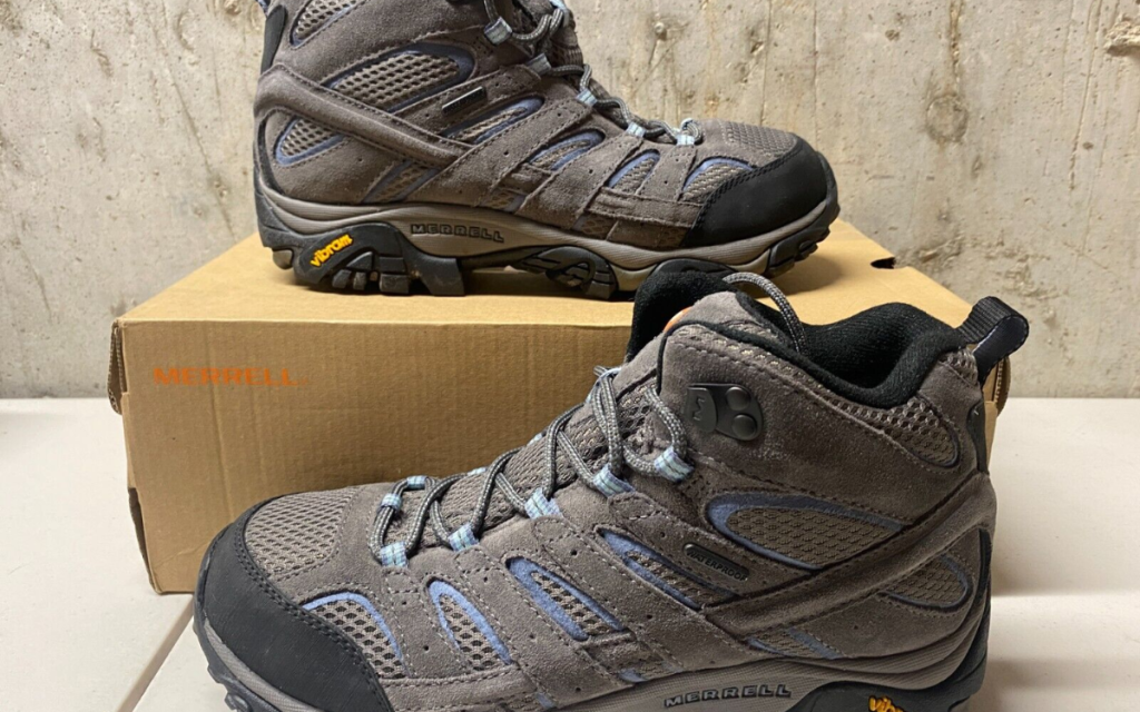 Review Chi Tiet Giay Trekking Merrell Moab 2 Mid GTX Vua cua Su Thoai Mai va Gia Tri 4