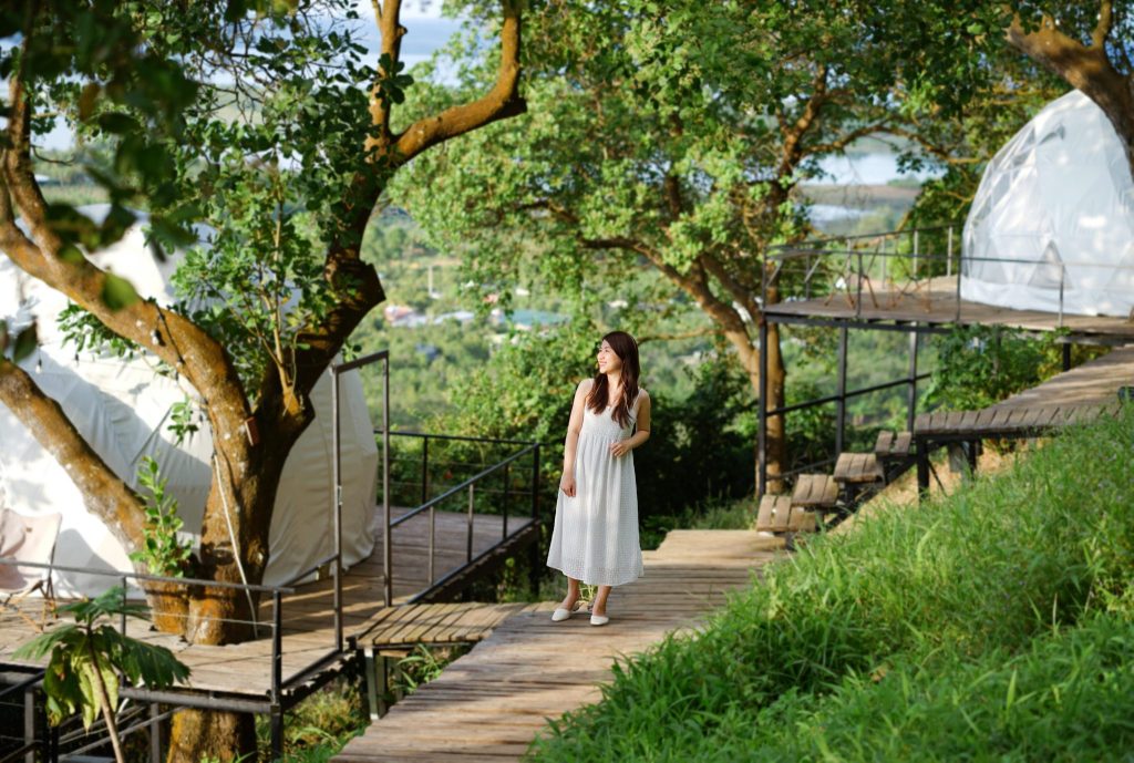khu cam trai Tropical Eglamping