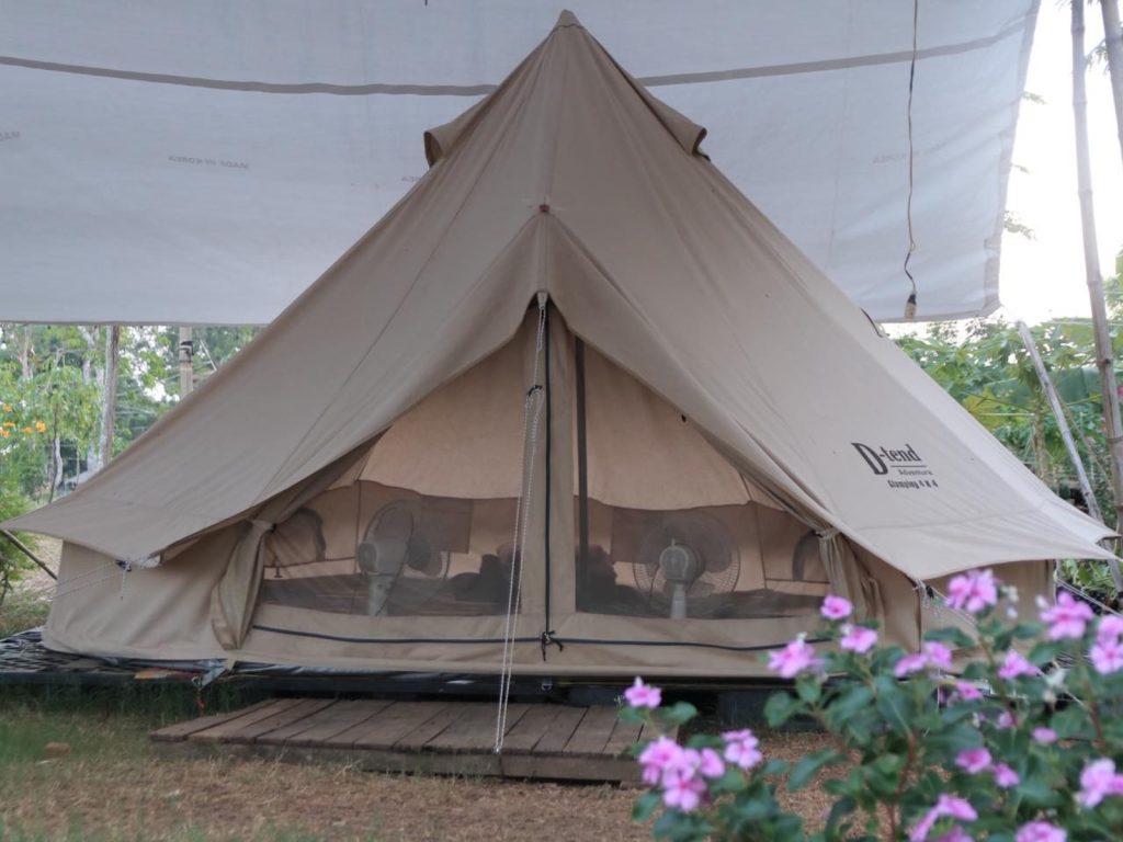 Leu chi tiet Holiday Camping Ho Tri An
