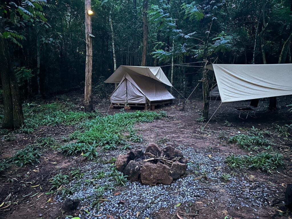 lua trai Ong Rung Camping