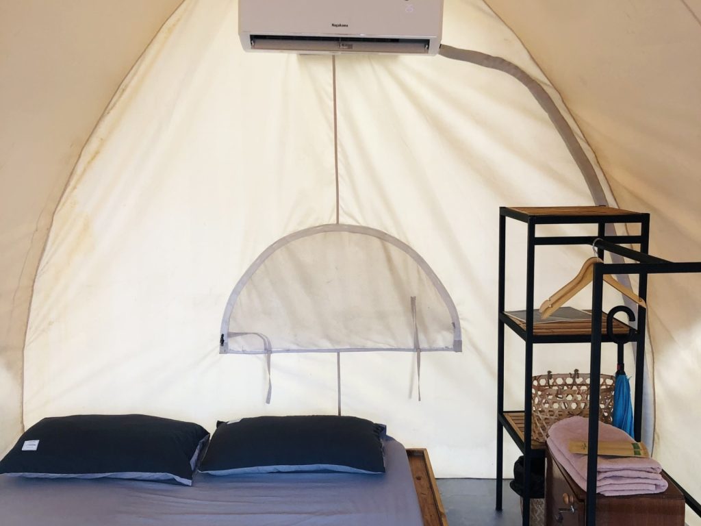 Leu Villa Ben Trong Tai Hang Soi glamping