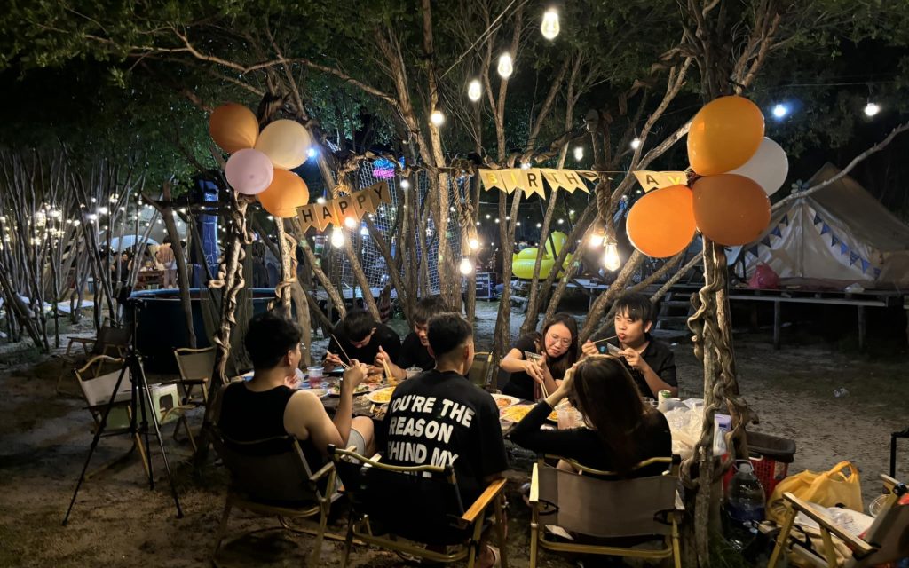 Vitamin Sea Camping Ho Coc 5